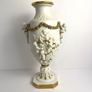 Antique Capodimonte White Porcelain Raised Relief Cherubs Gold Gilt Accents